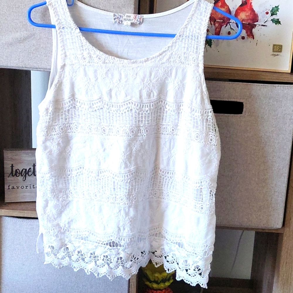 Lace tank top